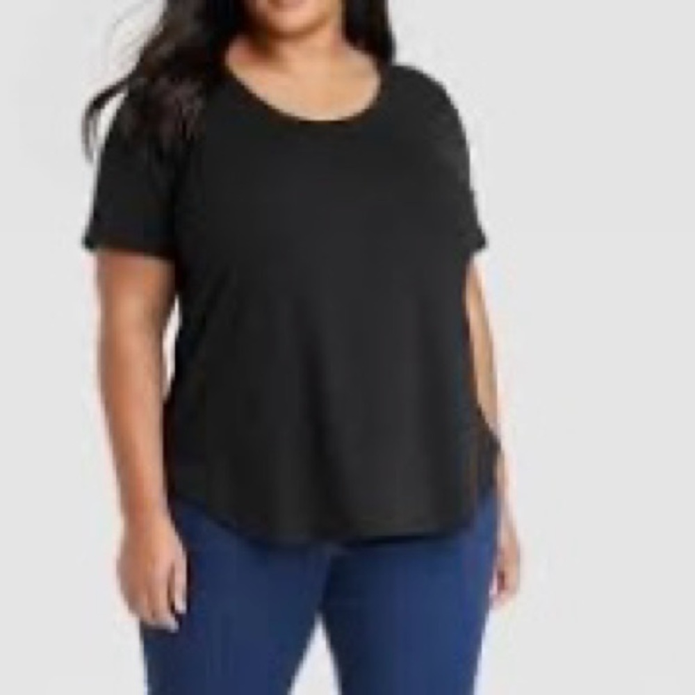Ava & Viv Black Short Sleeve Tee